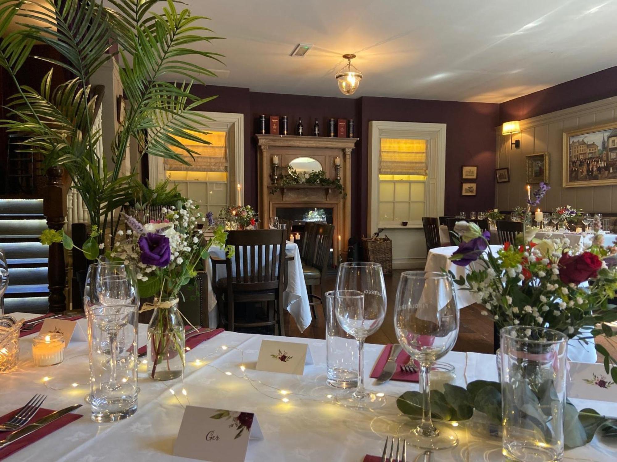 Horse & Hound Hotel